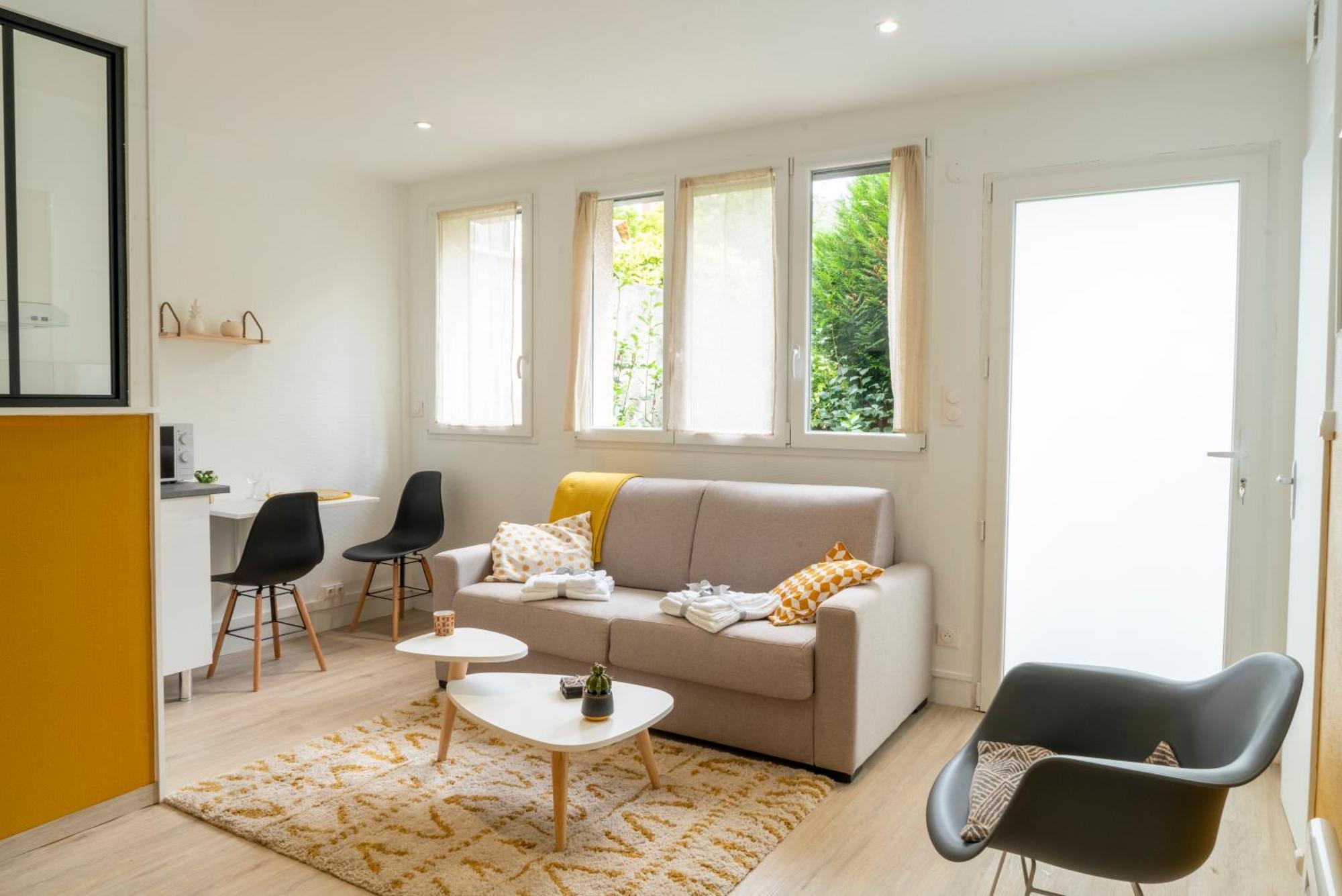 Stockholm- Studio Serenite Avec Jardin Шарлевіль-Мезьєр Екстер'єр фото